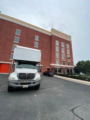 Bdz Movers LLC