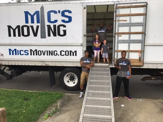 Mic's Moving
