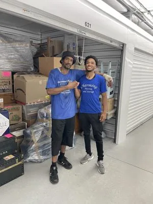 Charming Movers INC