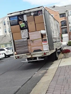Charming Movers INC